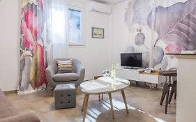 Acropolis Quiet Apartment
